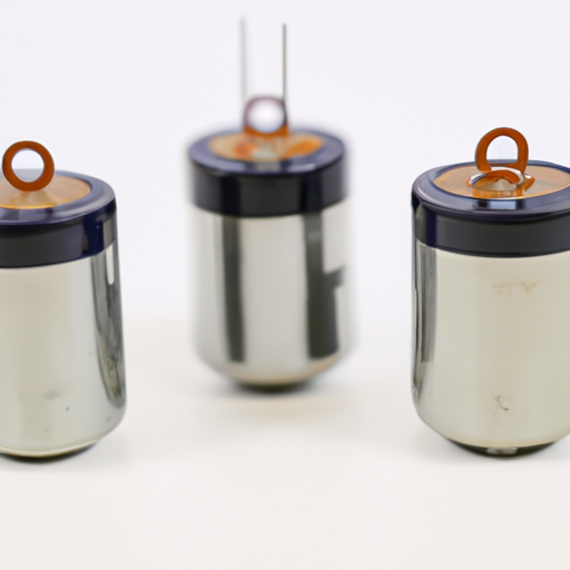 What are the product features of power capacitors?