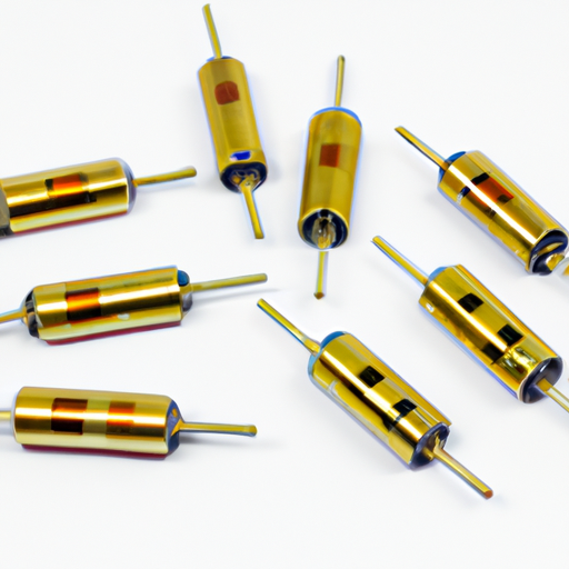 What are the product features of pulse capacitors?