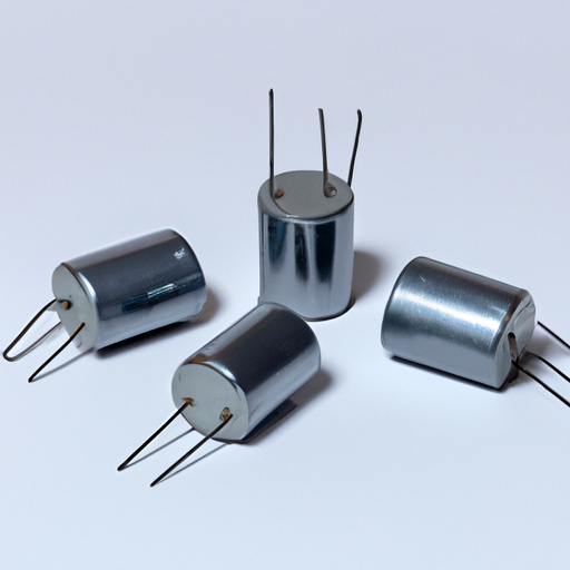 What are the product features of capacitors?