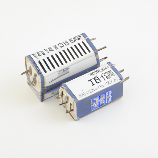 What components and modules does an air conditioning capacitor contain?